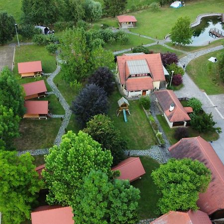 Apartments Kamp Podgrad Vransko ภายนอก รูปภาพ