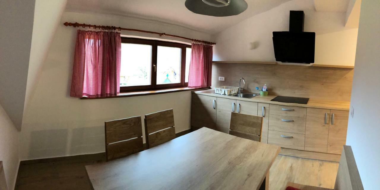 Apartments Kamp Podgrad Vransko ภายนอก รูปภาพ