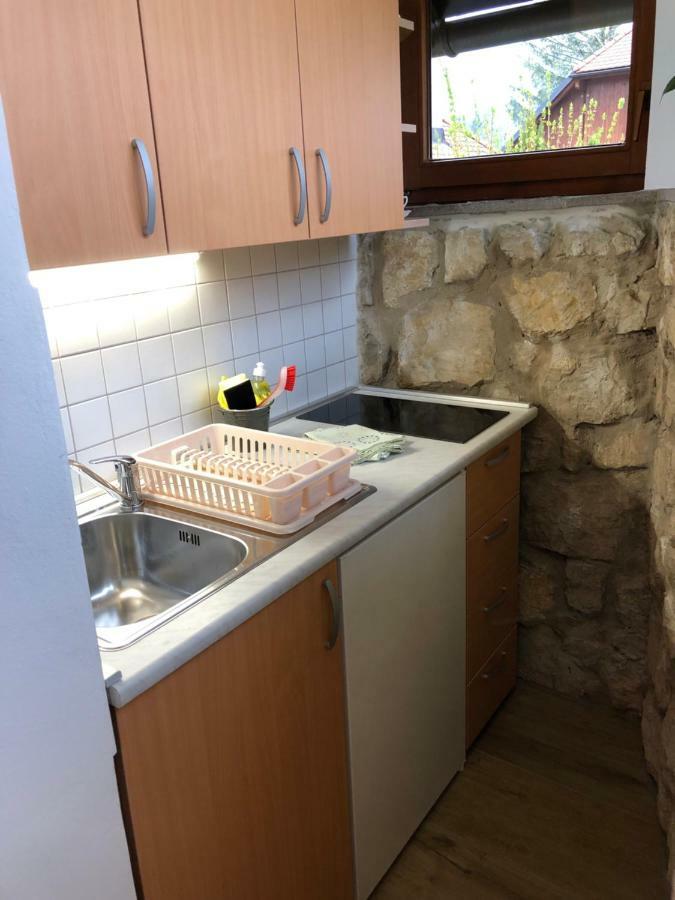 Apartments Kamp Podgrad Vransko ภายนอก รูปภาพ